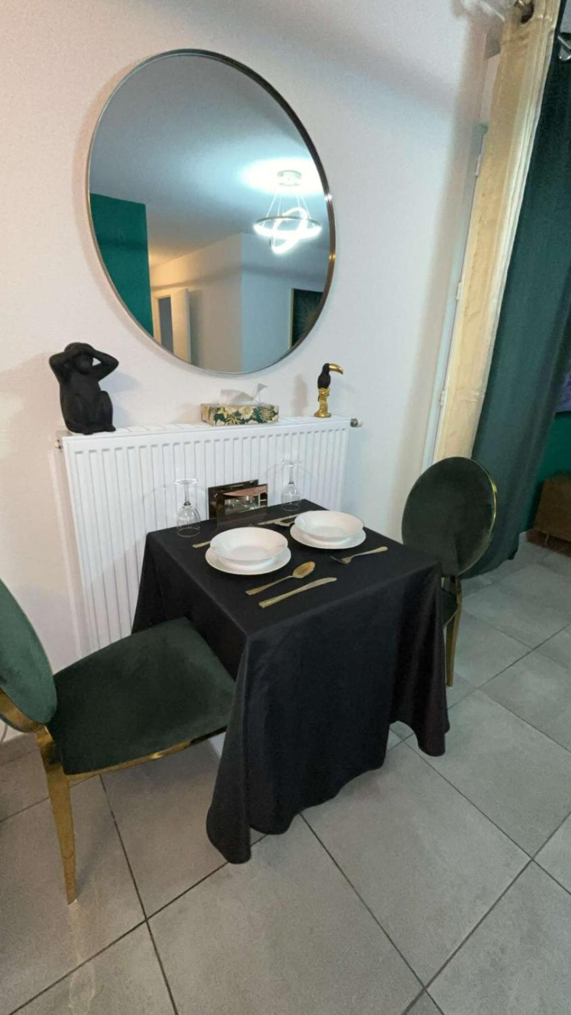 Suite Jacuzzi "Spa Privatif " Appartement Jacuzzi Toulouse Exterior photo
